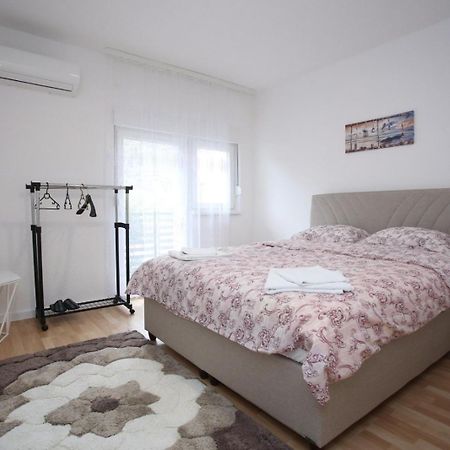 Apartments Daris Мостар Екстер'єр фото