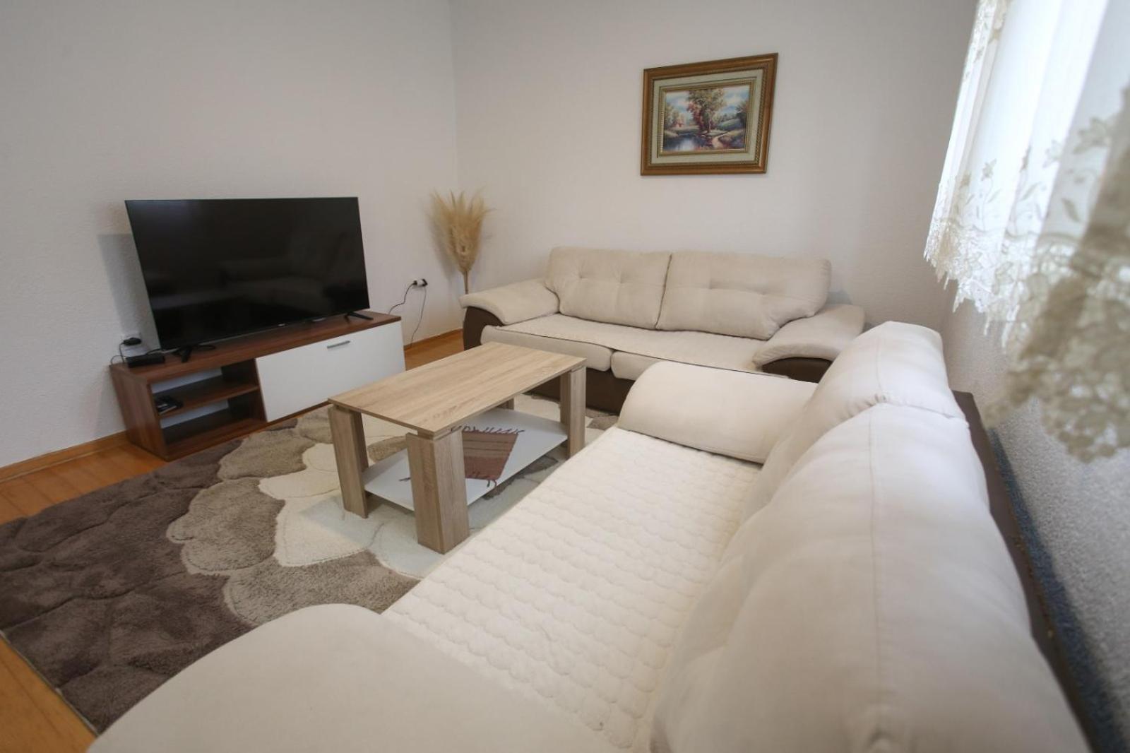 Apartments Daris Мостар Екстер'єр фото