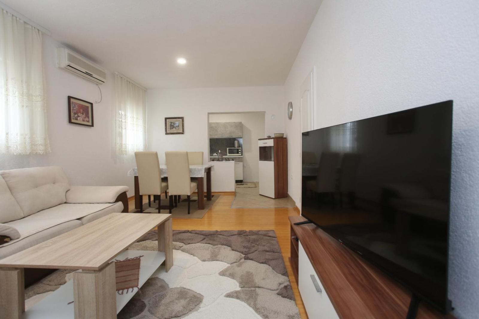 Apartments Daris Мостар Екстер'єр фото