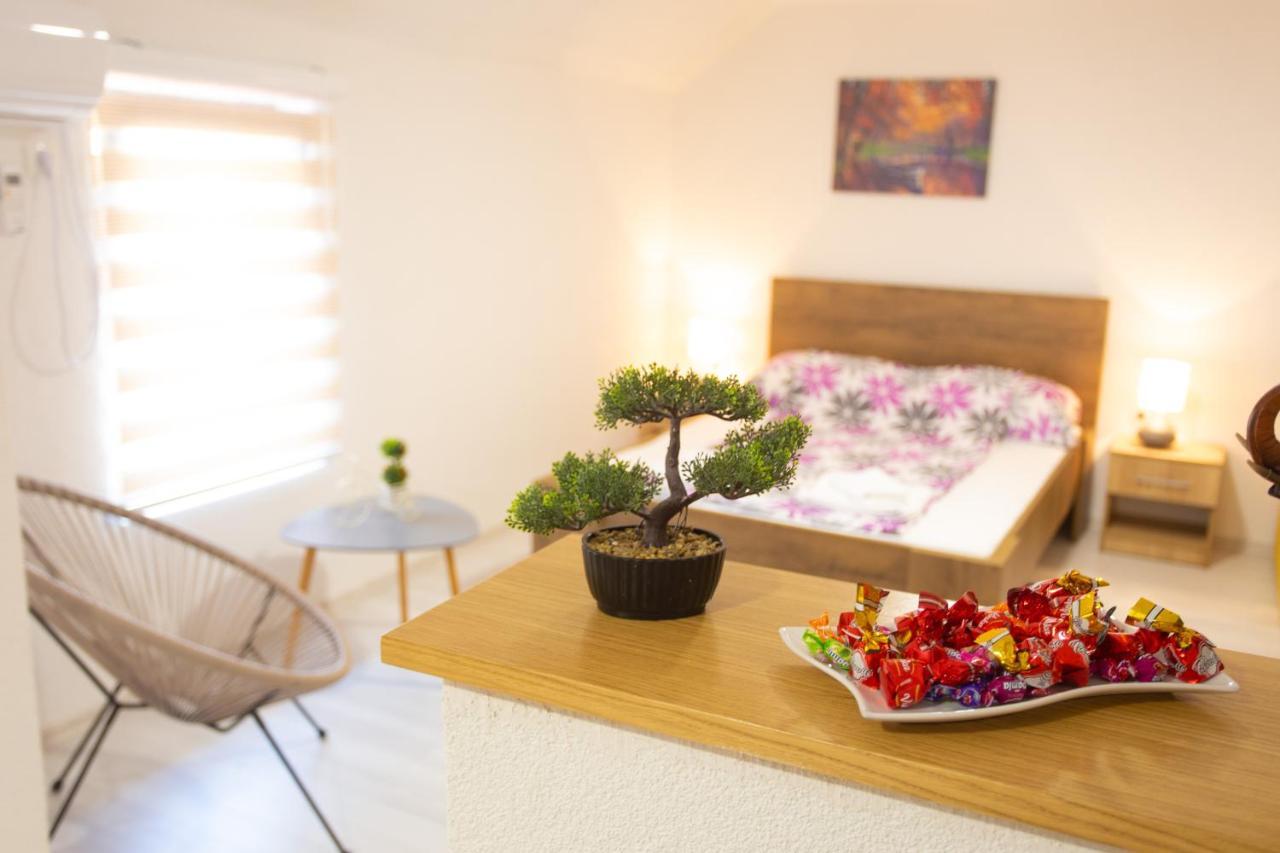 Apartments Daris Мостар Екстер'єр фото